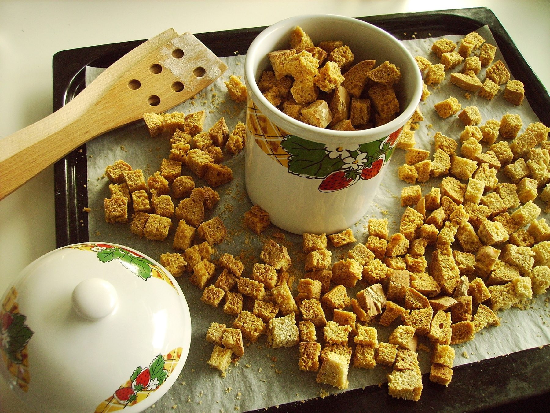 Extra Virgin Olive Oil Croutons